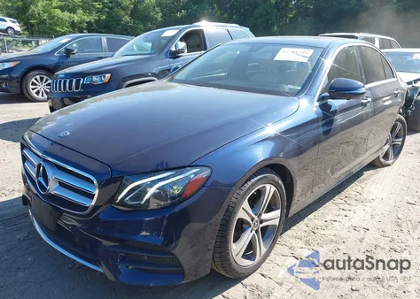 2019 Mercedes-Benz E 300 4Matic из США, поврежденный, VIN WDDZF4KB5KA620390